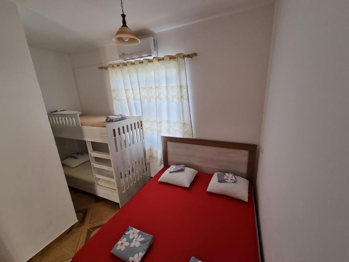Roan Apartments Velipojë Esterno foto